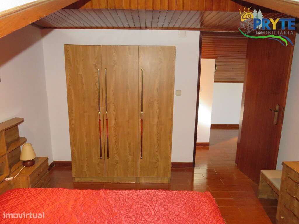 Moradia T5 situada a 10 minutos de Vila de Rei-32