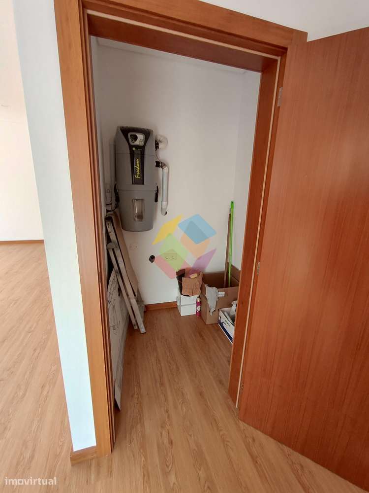 Magnífica Moradia T3 +1 em Stª. Maria da Feira-21