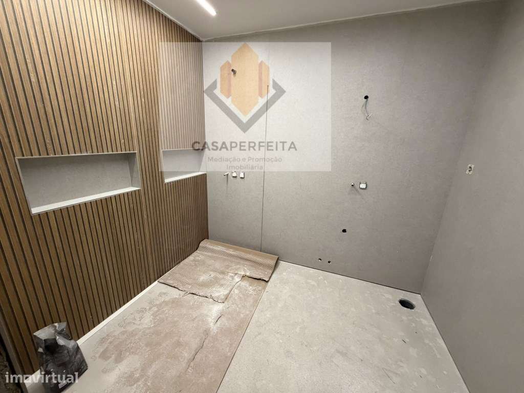 Moradia T3 Nova com Fabuloso Logradouro em Terreno com 600m2 - Erme...-32