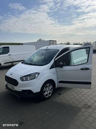 Ford courier - 2