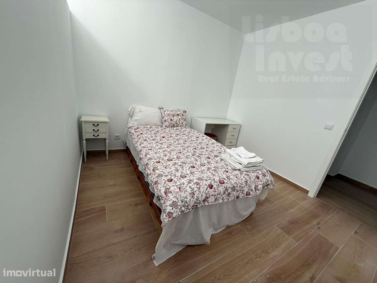 T4 Duplex totalmente remodelado na zona de Campolide-9