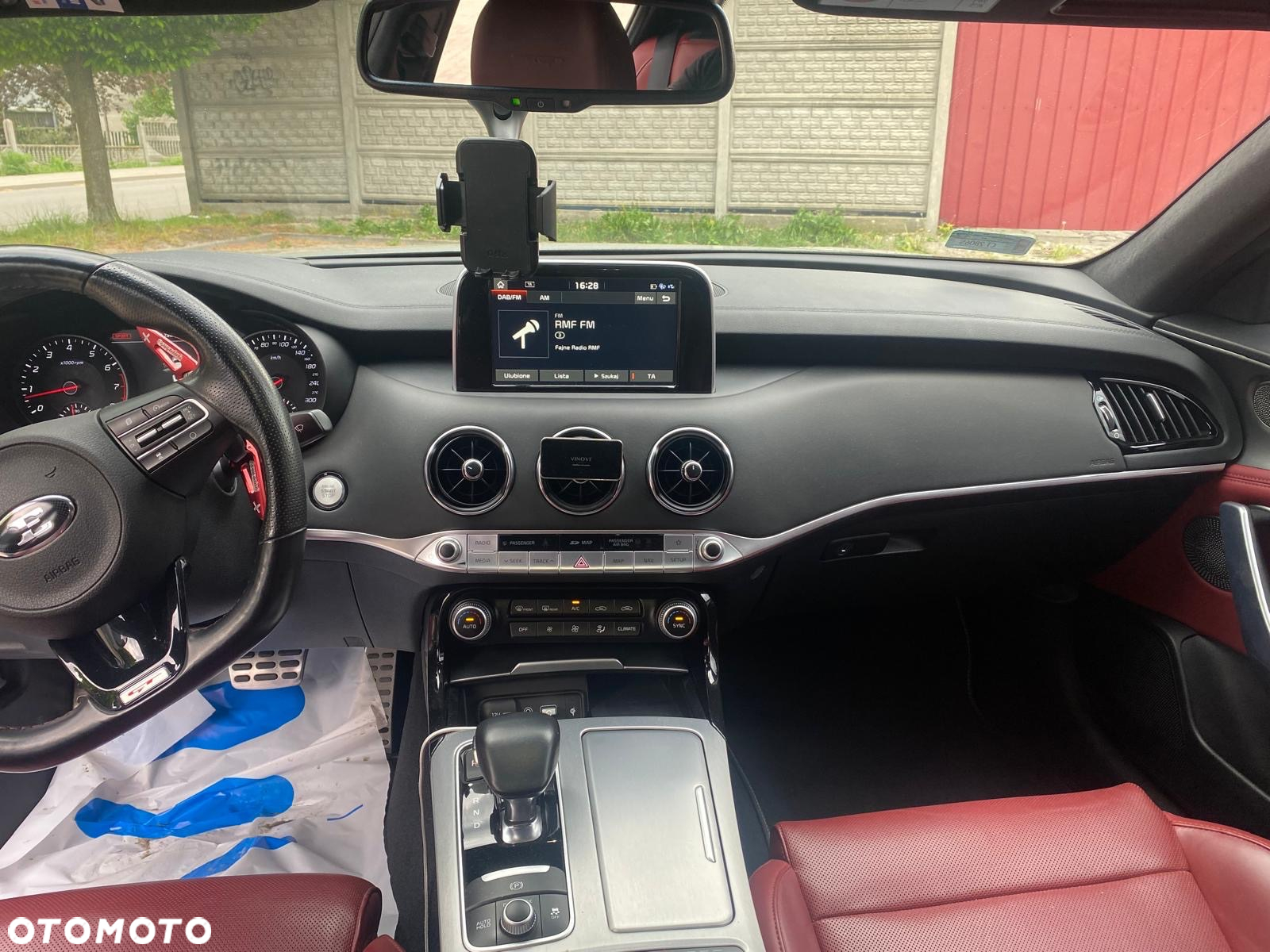 Kia Stinger 3.3 T-GDI V6 GT AWD - 11