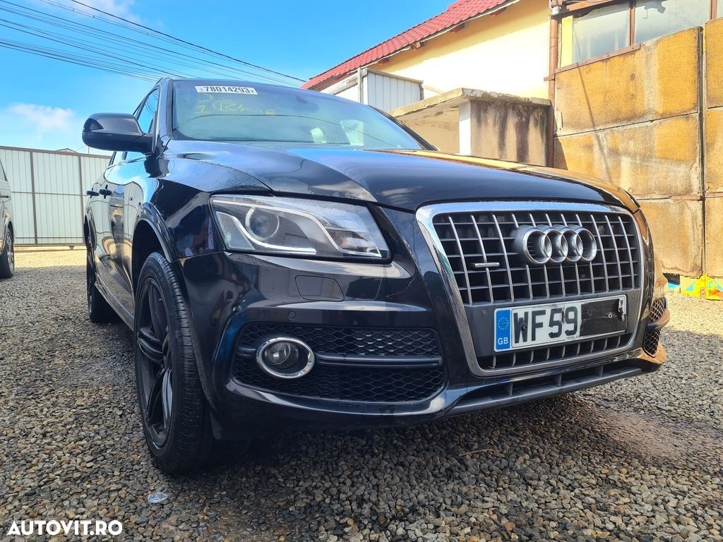 Dezmembrez Audi Q5 2.0 TDI - 1