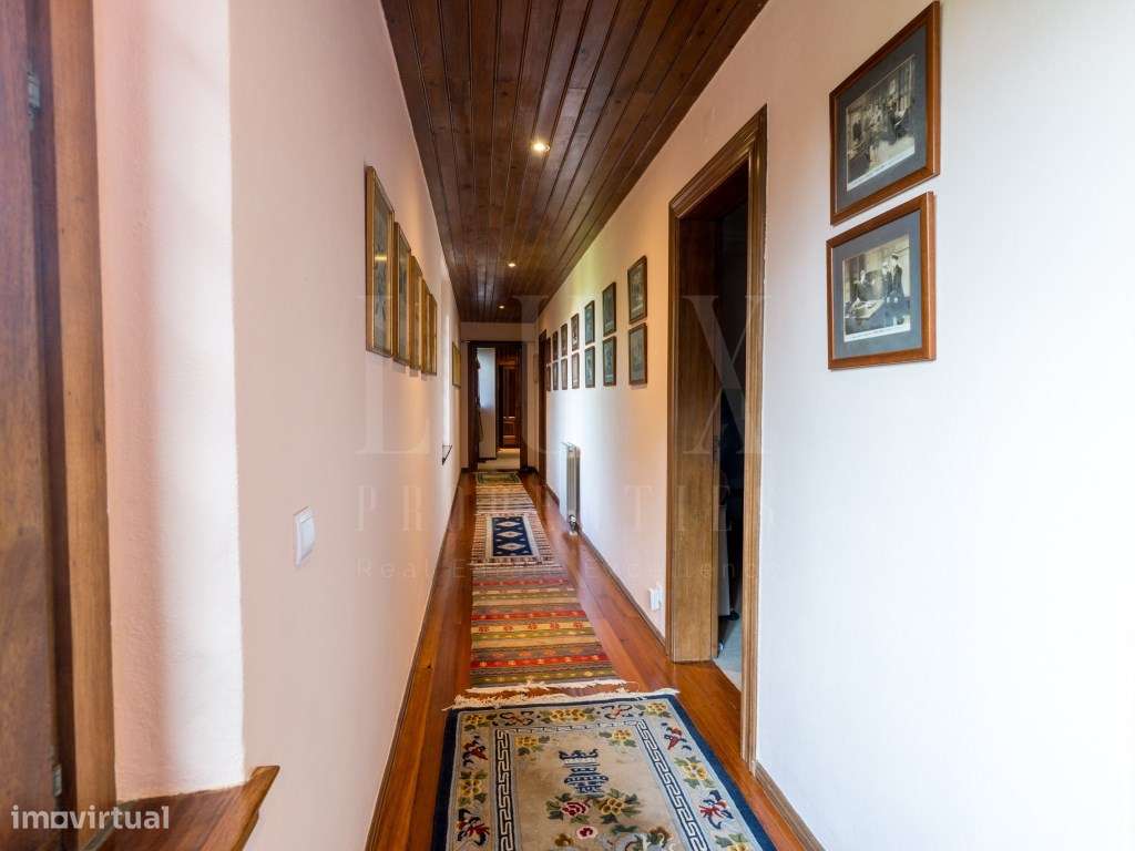 QUINTA COM 22.000 m² E TRÊS MORADIAS EM LOCALIZAÇÃO PRIVILEGIADA DE...-29