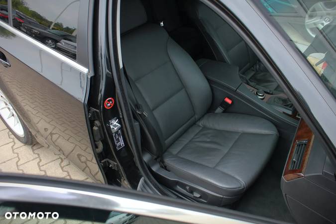 BMW Seria 5 - 17