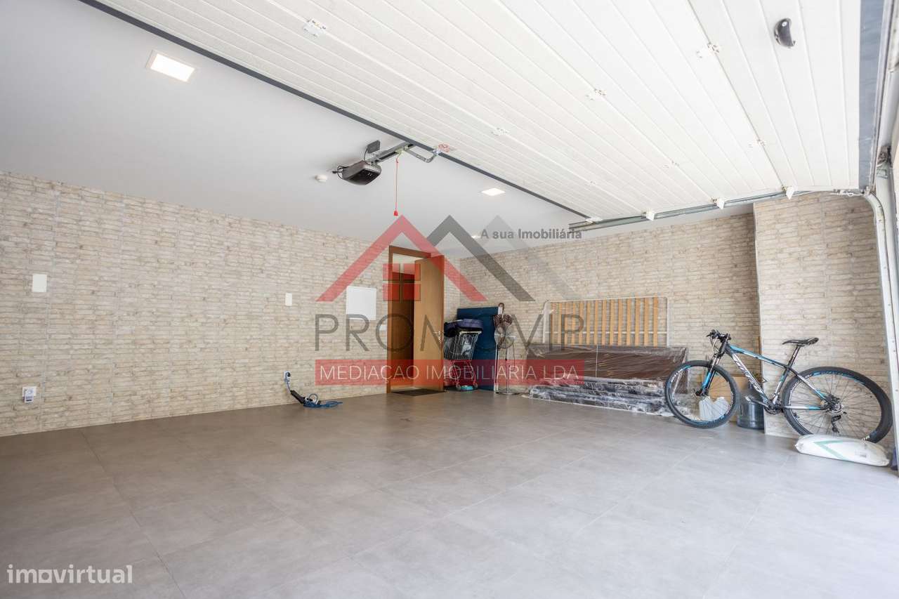 Moradia Térrea T3+1 S. Miguel do Couto Santo Tirso-44