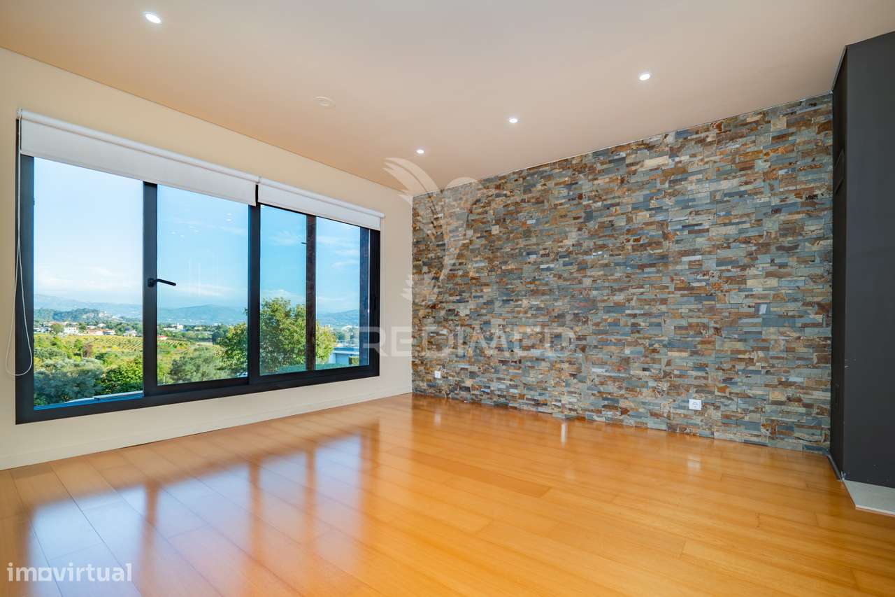 Moradia T3 - Grande imagem: 5/29