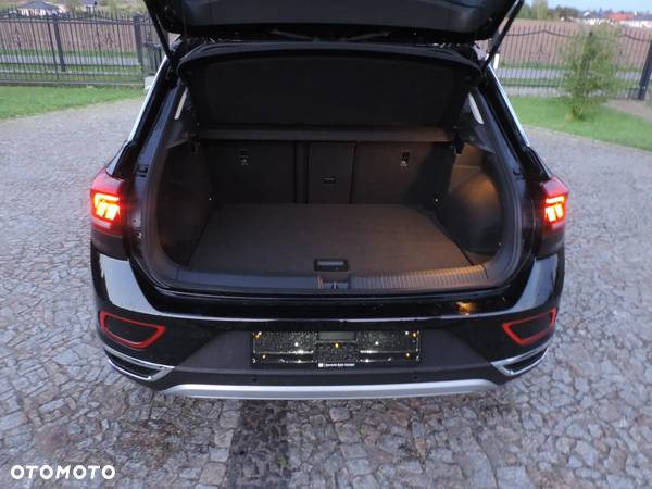 Volkswagen T-Roc 2.0 TDI SCR 4MOTION DSG IQ.DRIVE - 28