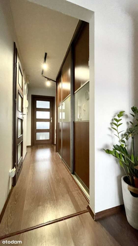 Na sprzedaż 2 pokoje na Pomorzanach-9