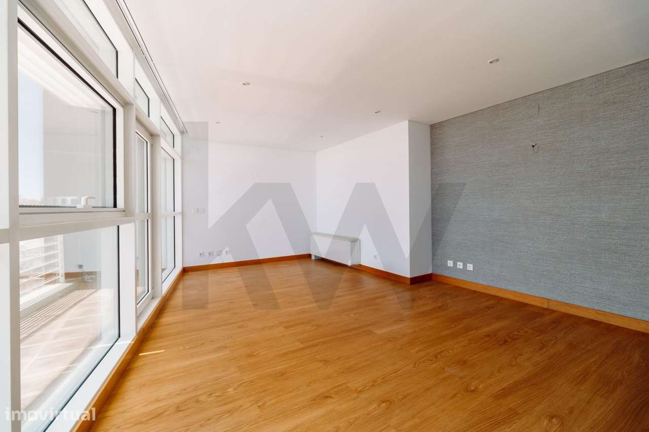 Apartamento T3 Duplex à venda no Parque Das Nações - Grande imagem: 4/26