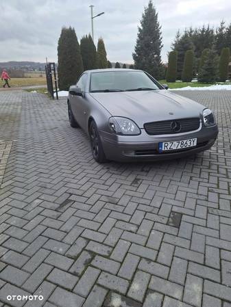 Mercedes-Benz SLK - 1