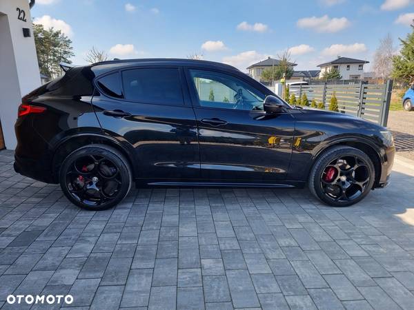 Alfa Romeo Stelvio 2.0 Turbo TI Q4 - 8