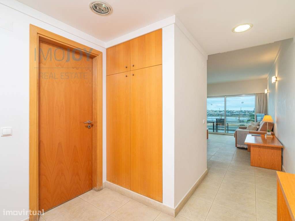 Apartamento T1 Totalmente Mobilado em Portimão-16