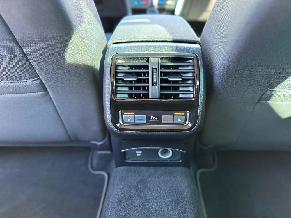 Volkswagen Passat 1.4 TSI Plug-In-Hybrid DSG GTE - 23