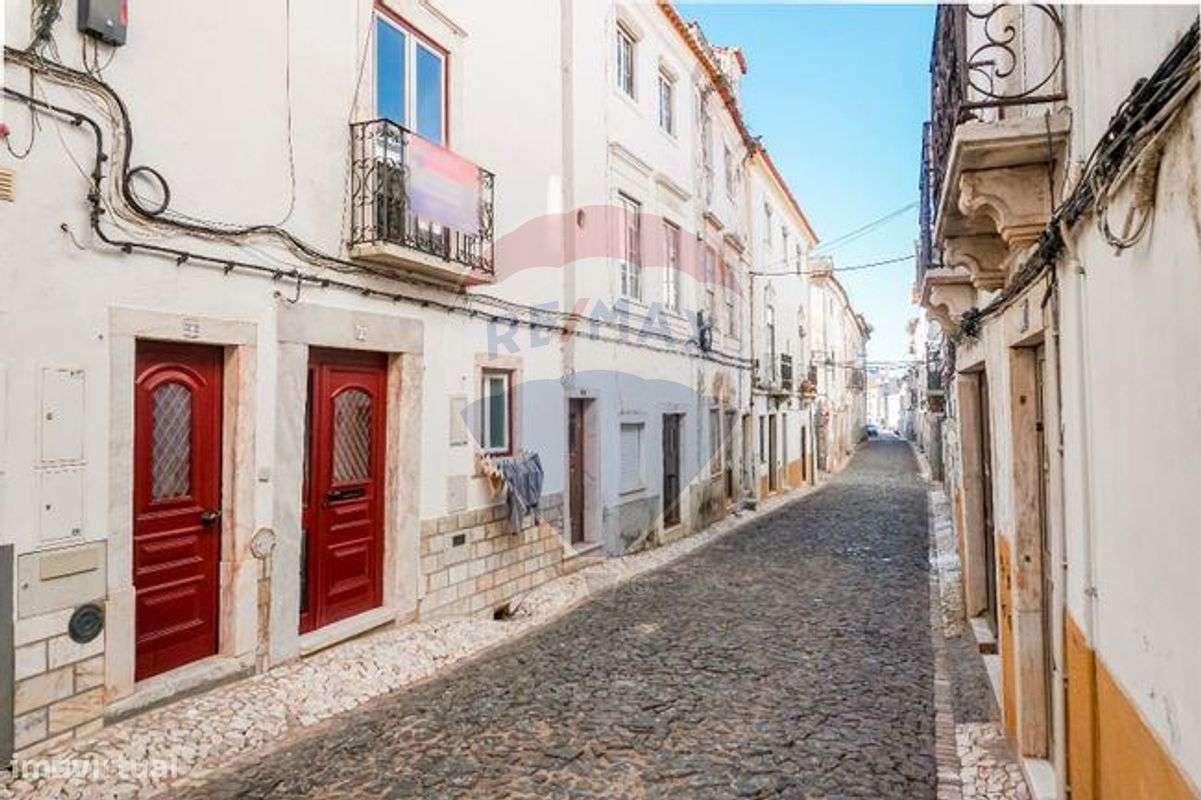 Moradia T1 para venda - Grande imagem: 1/6