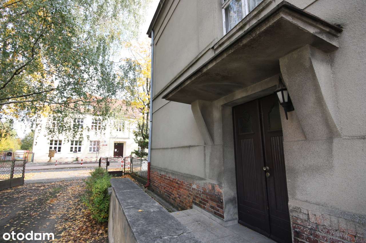 Willa miejska w doskonałej lokalizacji!-1