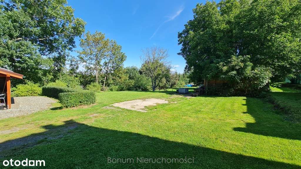 Na sprzedaż mieszkanie z działką w Ząbkowicach Śl-10