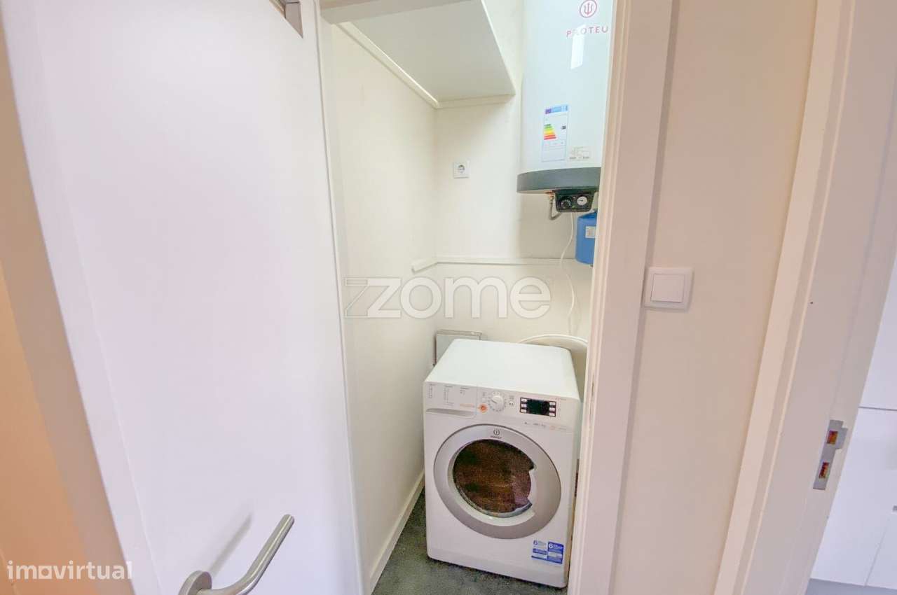 Apartamento luminoso T2+1 com varanda na Avenida Rodrigues de Freitas-25