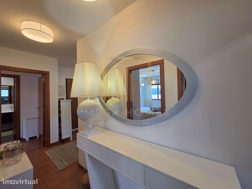 T3 amplo, seminovo, com lugar de estacionamento, em Cerro Ruivo, Po...-13