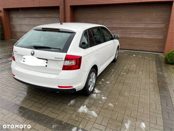 Skoda RAPID 1.2 TSI Active - 7