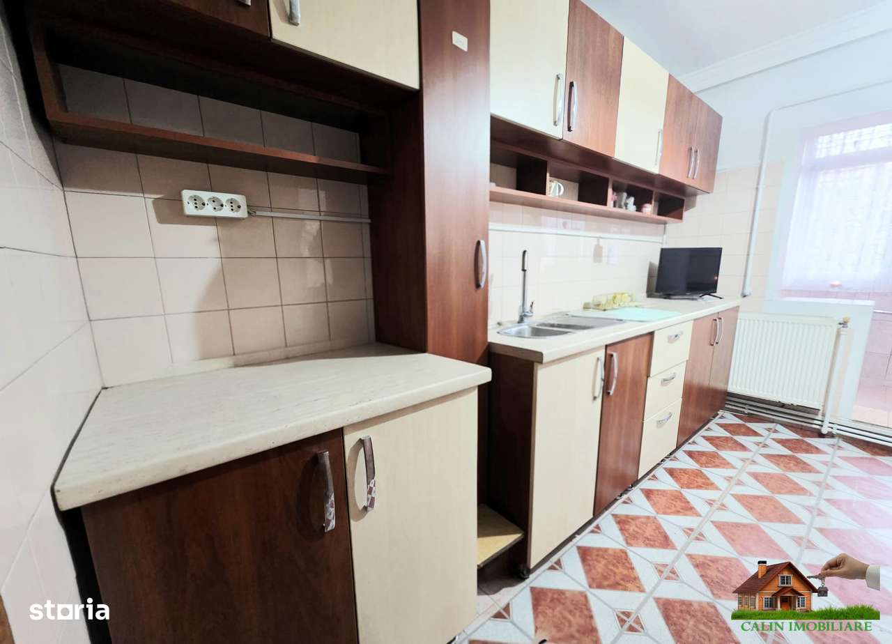 Apartament 3 CAMERE Decomandate et 2/4 MOBILAT 65mp Nicolina BELVEDERE-6