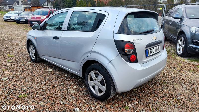 Chevrolet Aveo 1.2 LS - 3