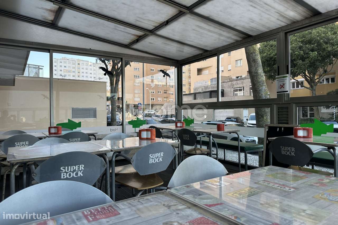 Trespasse de restaurante, em Carnaxide-29