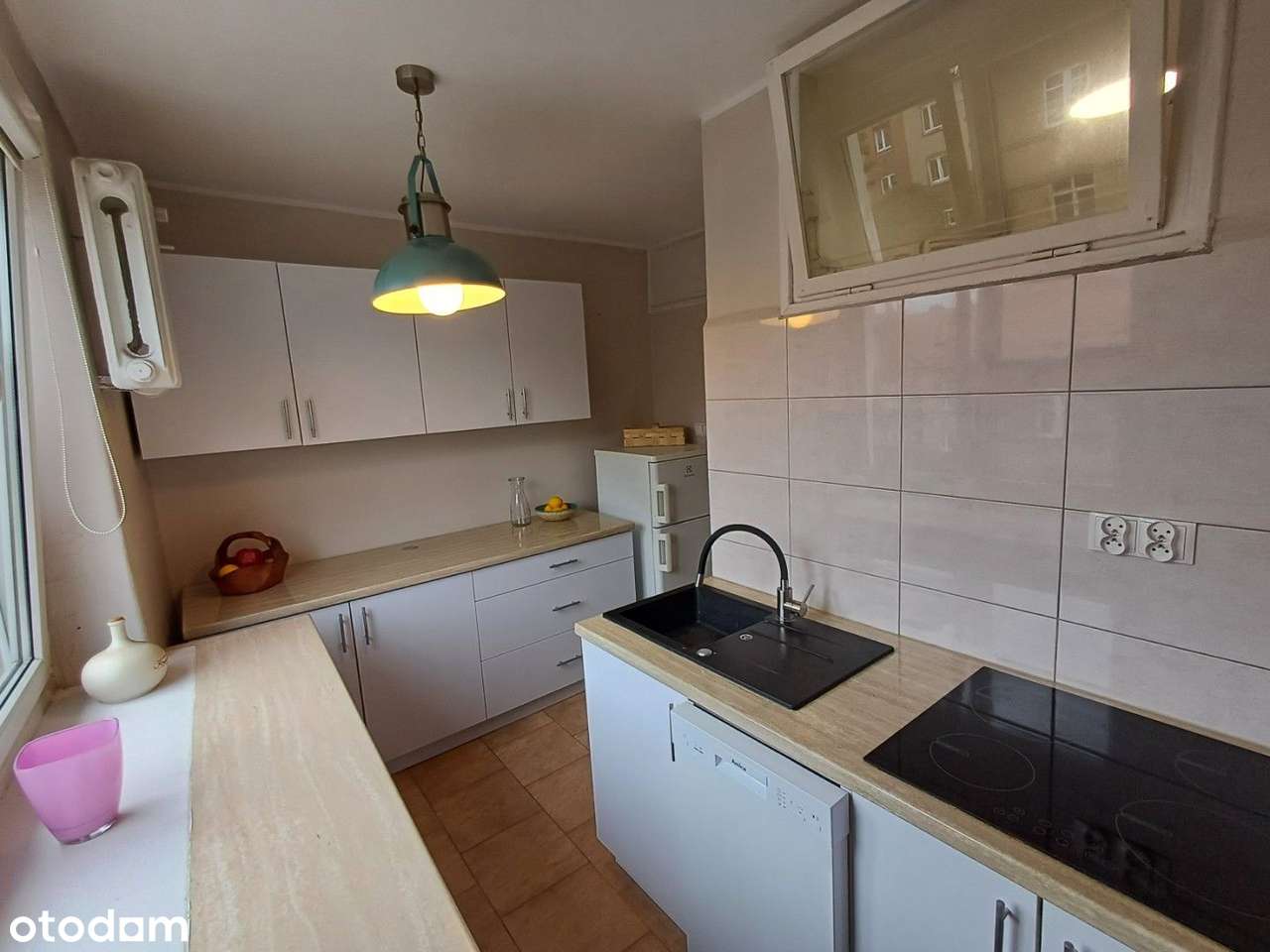 OKAZJA SPRZEDAM PRZESTRONNĄ KAWALERKĘ W CENTRUM POZNANIA-5