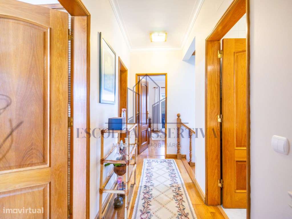 Elegância e Exclusividade na Aroeira - Moradia com Piscina, Jardim ...-31