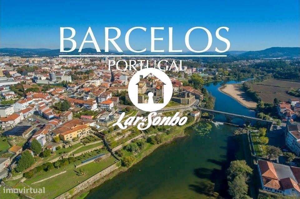 Apartamento T4 em Barcelos-21