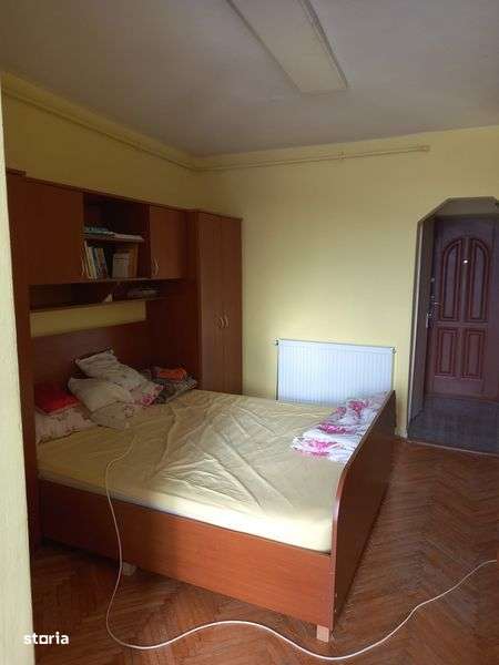 Garsoniera de vânzare - Imagine principală: 4/5
