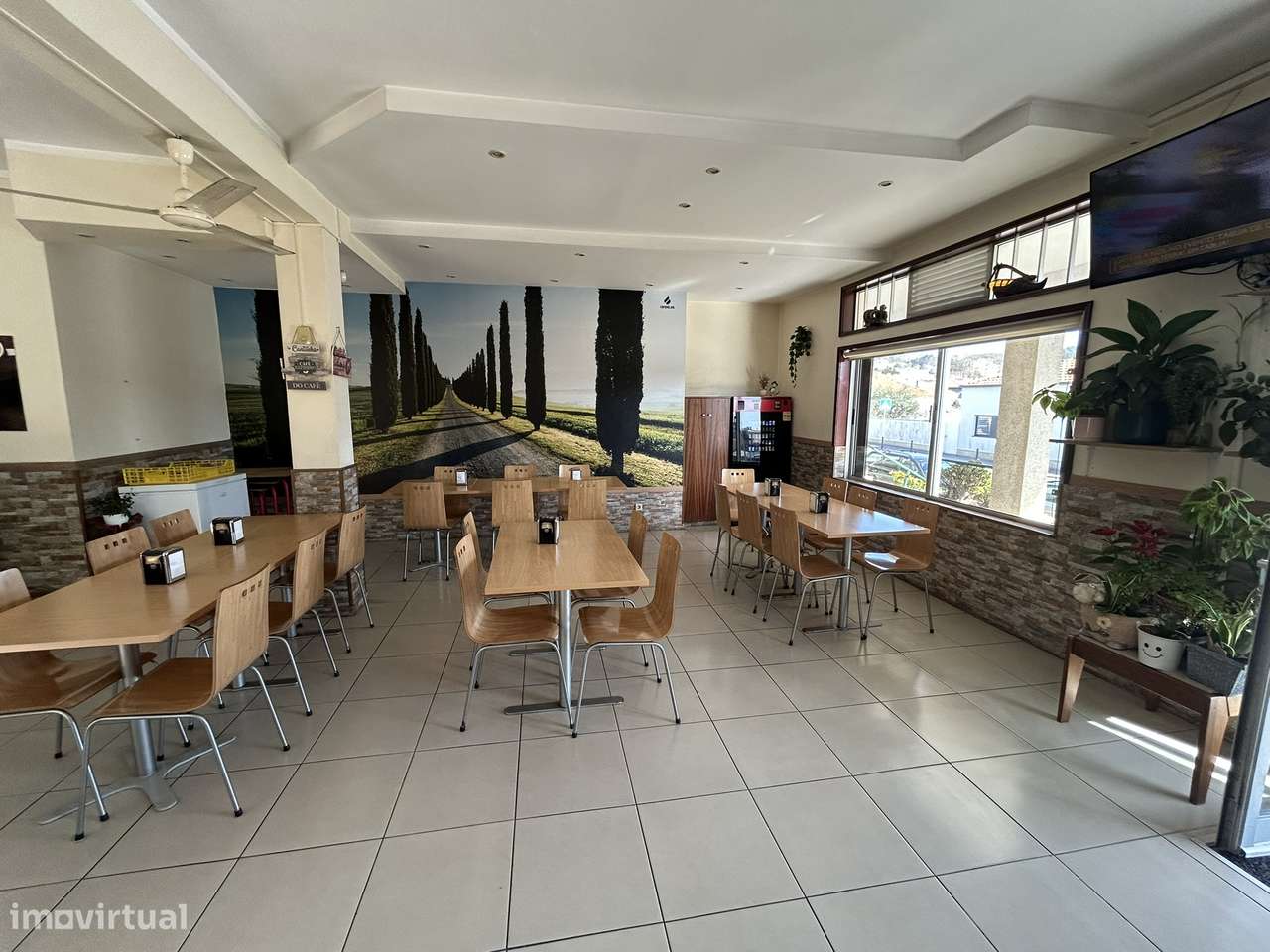 Café totalmente equipado para trespasse – Excelente oportunidade - Grande imagem: 4/8