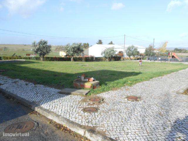 Lote construção de Edifício para Serviços - Grande imagem: 3/4