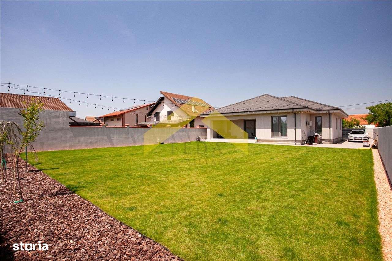 Casa noua la sol de vanzare in Livada - Imagine principală: 2/20