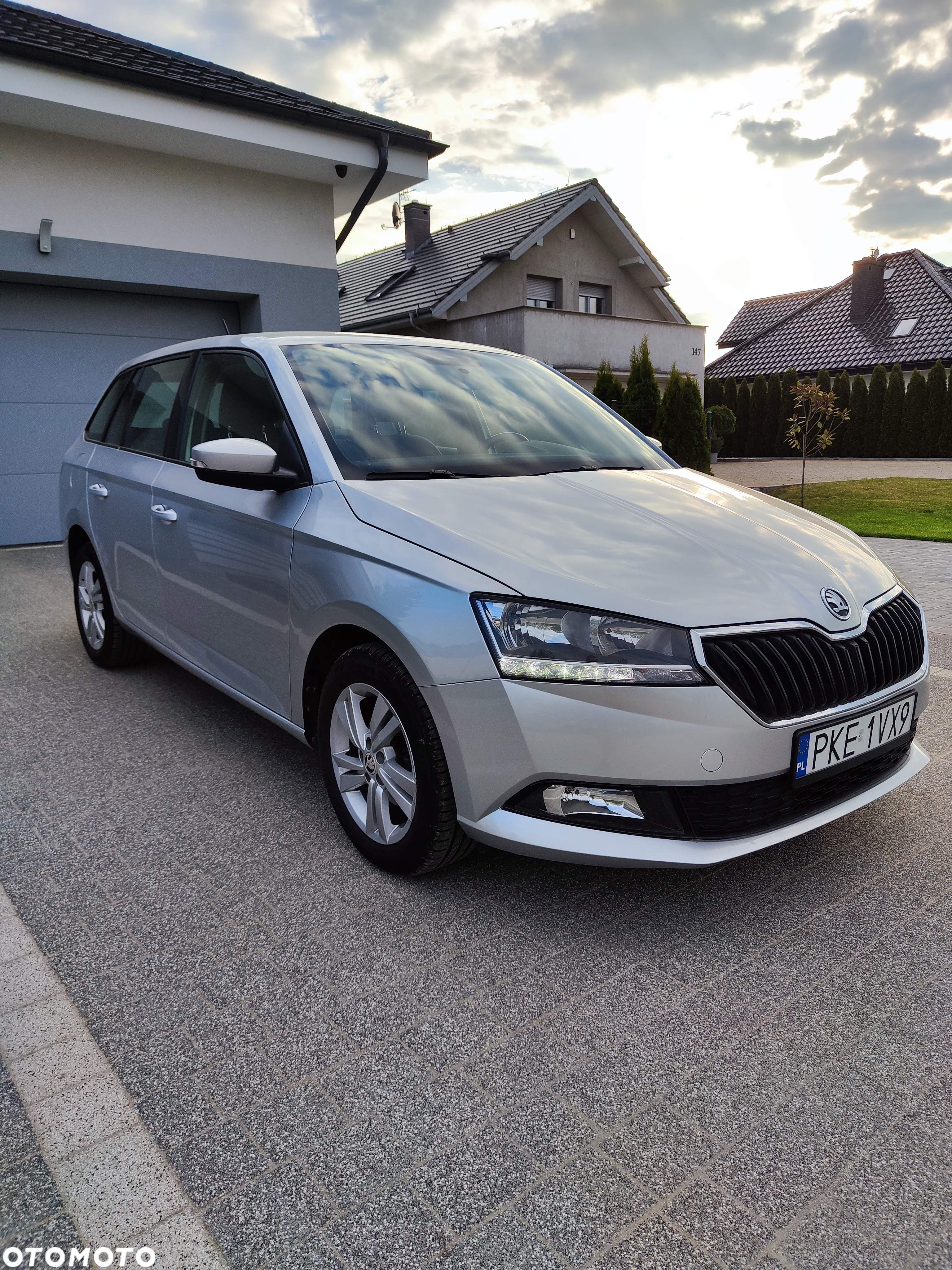 Skoda Fabia 1.0 TSI Ambition Plus - 4