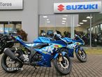 Suzuki GSX - 2