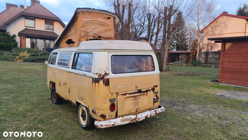 Volkswagen Transporter - 2