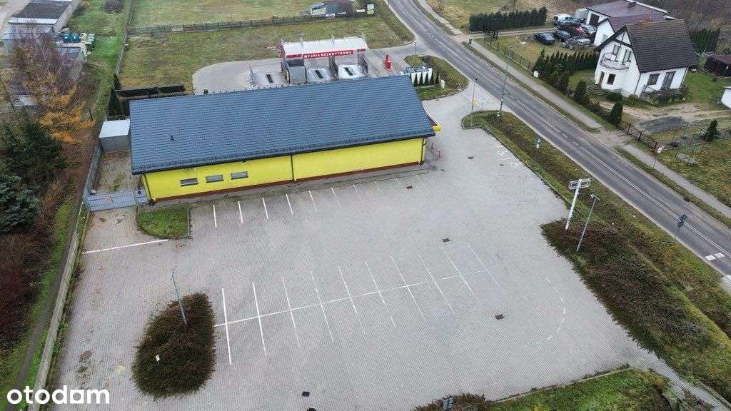 Obiekt na handel lub usługi z dużym parkingiem - Pełny obrazek: 3/10