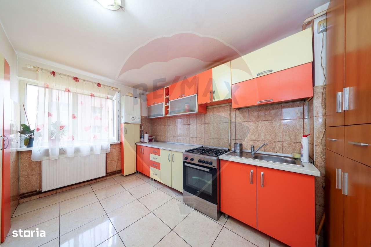 4 camere spațioase și excelent izolate, aproape de oraș, în zona Uzina - Imagine principală: 4/11