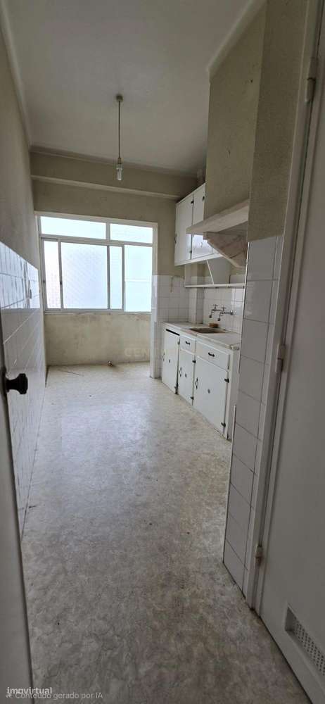 Apartamento T2 em Santa Iria de Azoia, Loures - 192.000€ - Grande imagem: 2/18