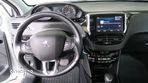 Peugeot 2008 1.2 Pure Tech Style S&S EAT6 - 23