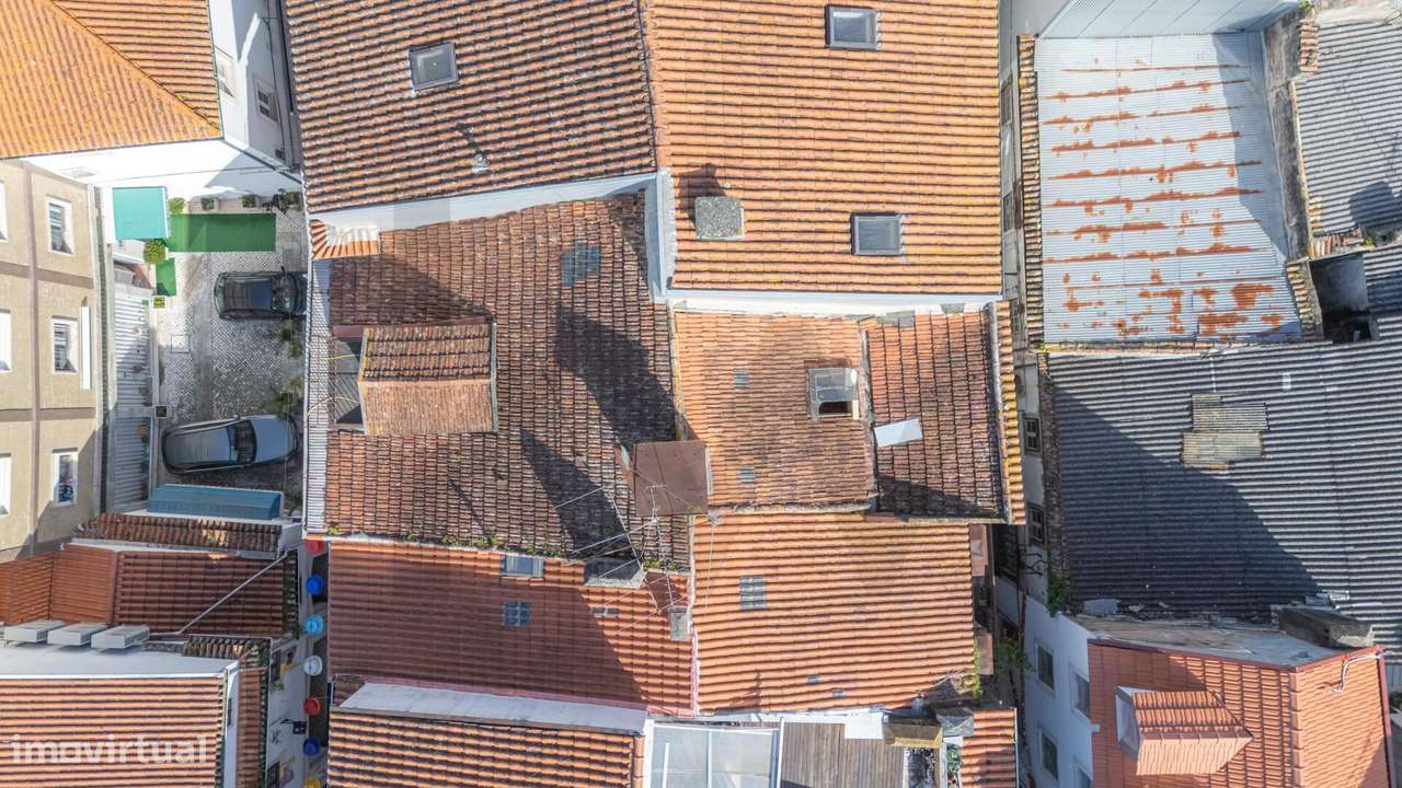Conjunto de 3 Prédios na Baixa – Excelente Oportunidade de Investiment-28