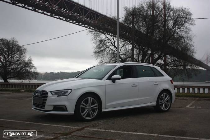 Audi A3 Sportback e-tron 1.4 TFSI S tronic - 1