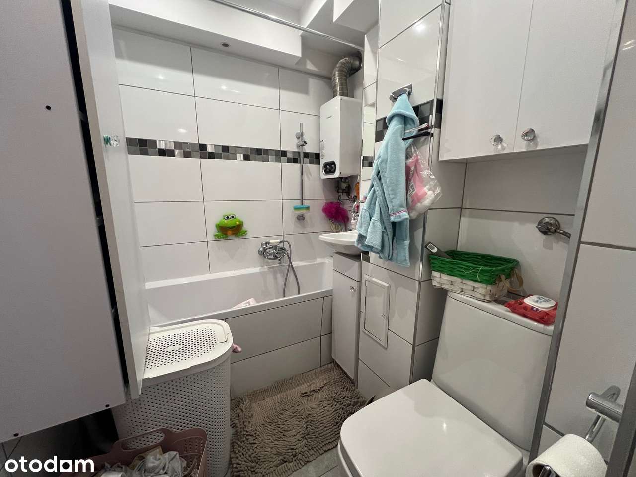 Przestronne 2-pokojowe mieszkanie z balkonem w Centrum - Pełny obrazek: 3/8