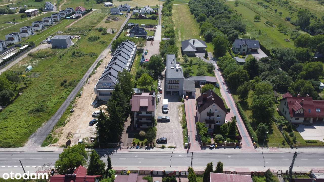 Nowoczesny budynek handlowo-usługowo-biurowy, KSM ul. Zagórska-3