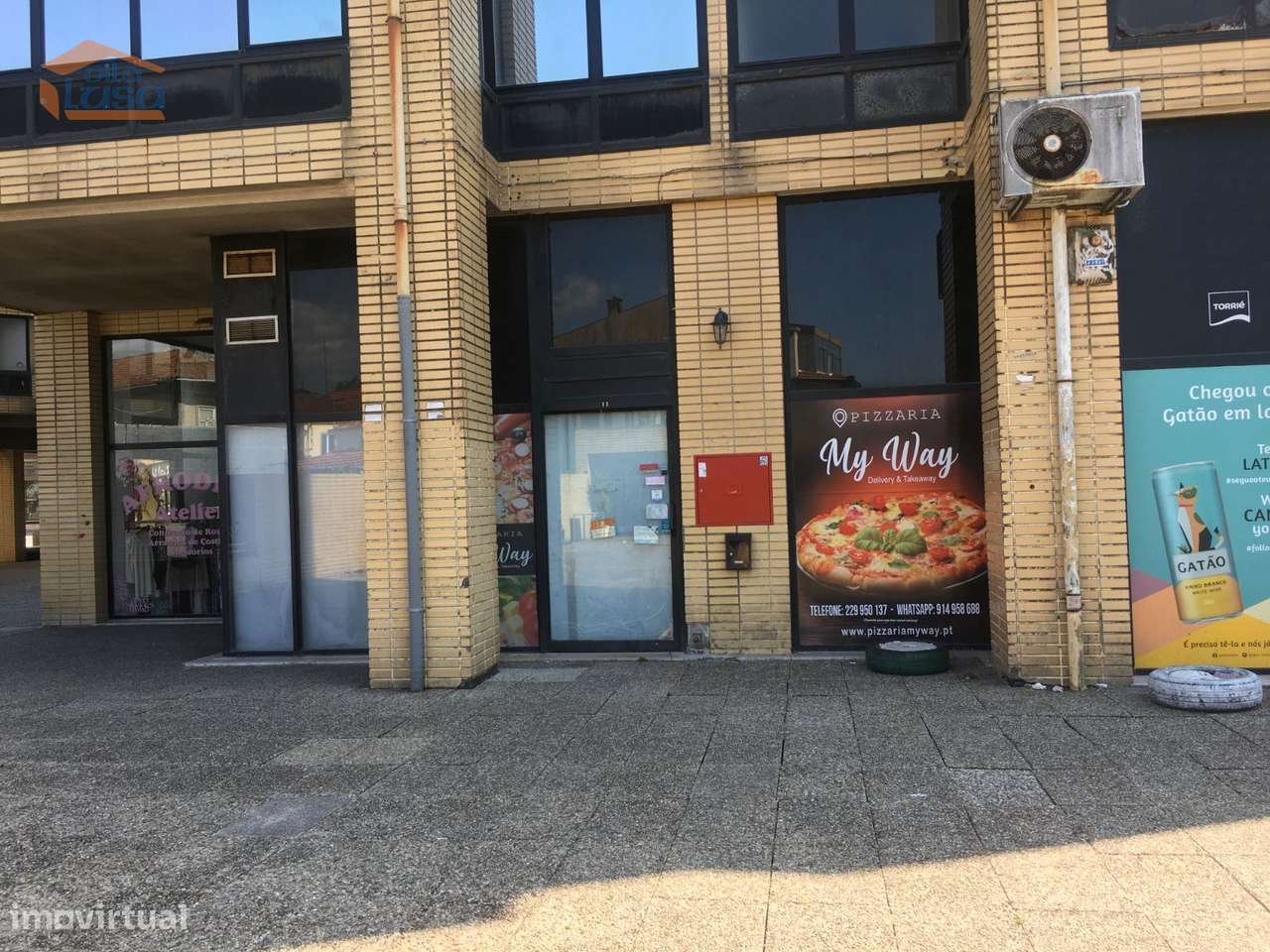 Trespasse de Pizzaria a Funcionar muito bem no Porto - Grande imagem: 1/29