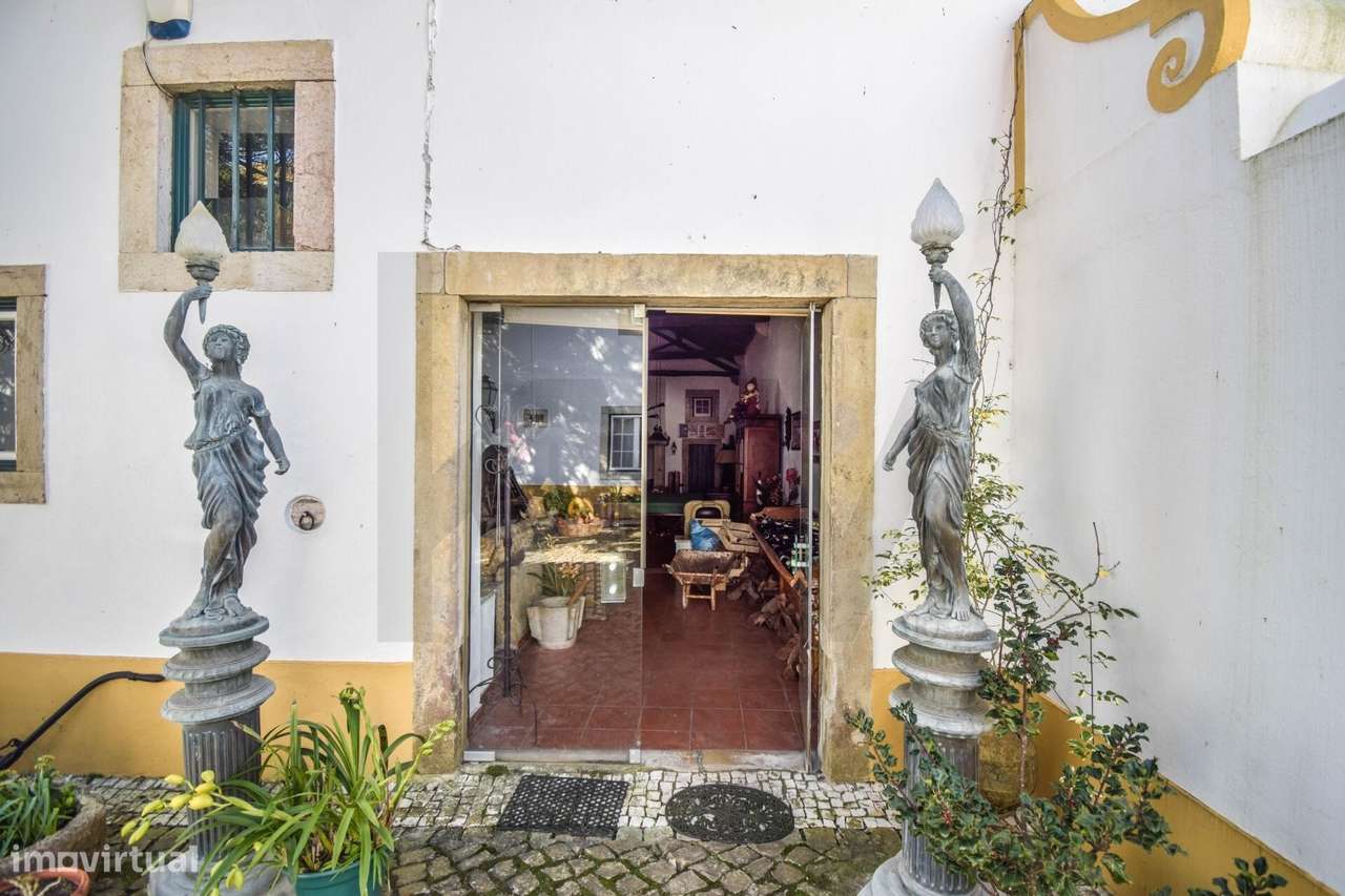 Quinta com Solar e Capela - Referência Histórica em Mafra-7