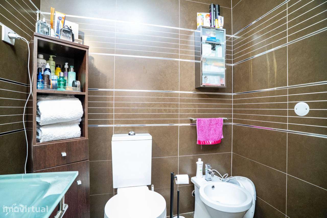 Moderno Apartamento  T3 Condomínio Fechado, em Nossa Senhora de Fátima-36