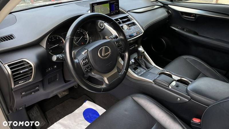 Lexus NX 300 GPF Comfort AWD - 9