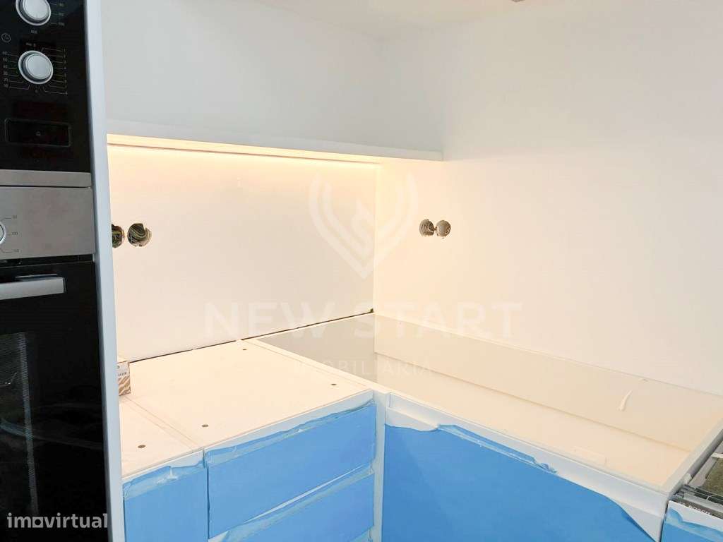 Moradia T2 típica algarvia totalmente recuperada em Olhão-7